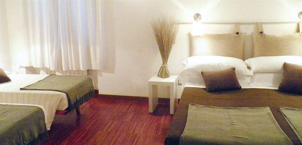 B&B Arco Del Lauro Ρώμη Εξωτερικό φωτογραφία
