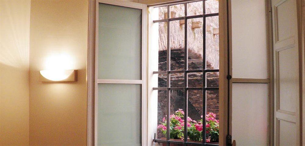 B&B Arco Del Lauro Ρώμη Εξωτερικό φωτογραφία