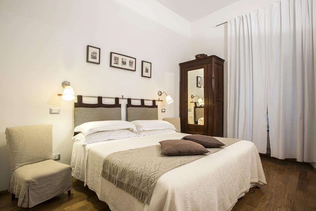 B&B Arco Del Lauro Ρώμη Εξωτερικό φωτογραφία