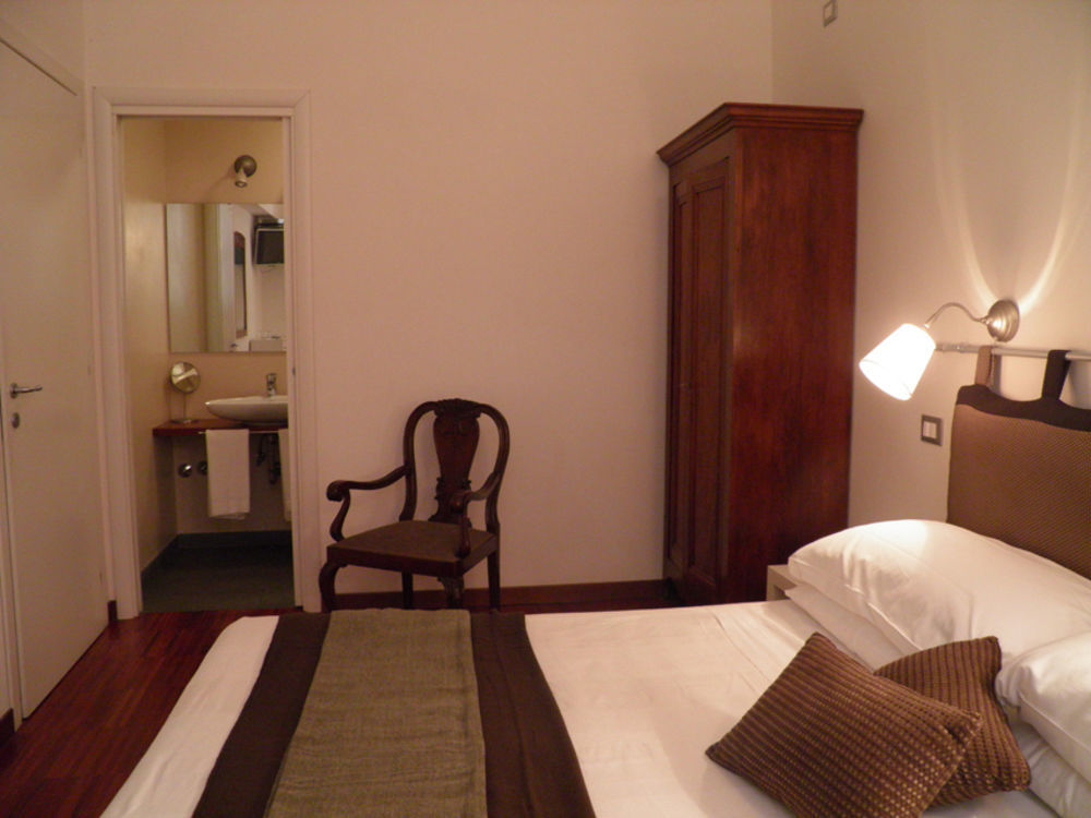B&B Arco Del Lauro Ρώμη Εξωτερικό φωτογραφία