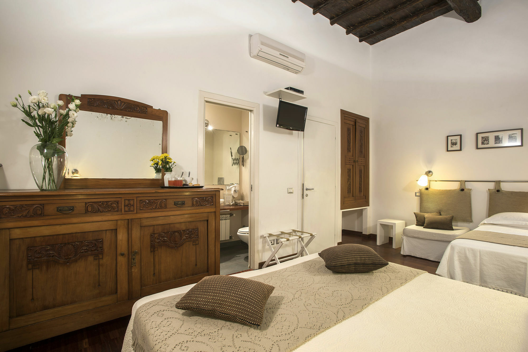 B&B Arco Del Lauro Ρώμη Εξωτερικό φωτογραφία