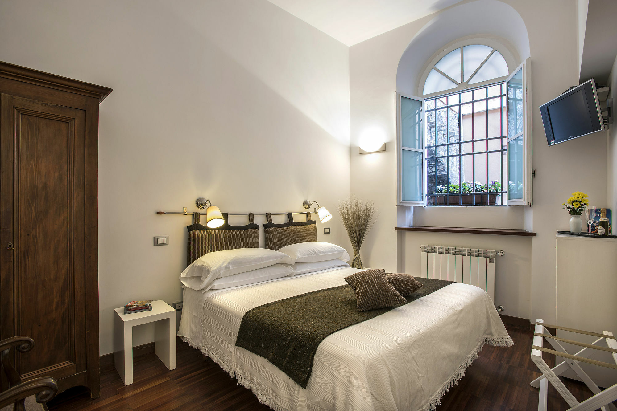 B&B Arco Del Lauro Ρώμη Εξωτερικό φωτογραφία